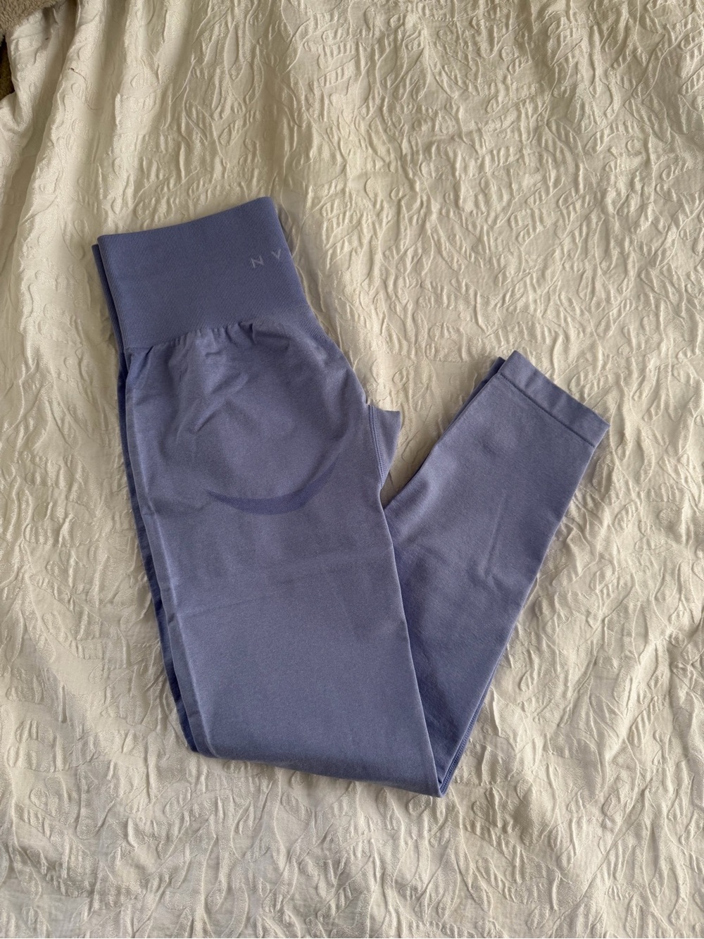 NVGTN Contour Leggings